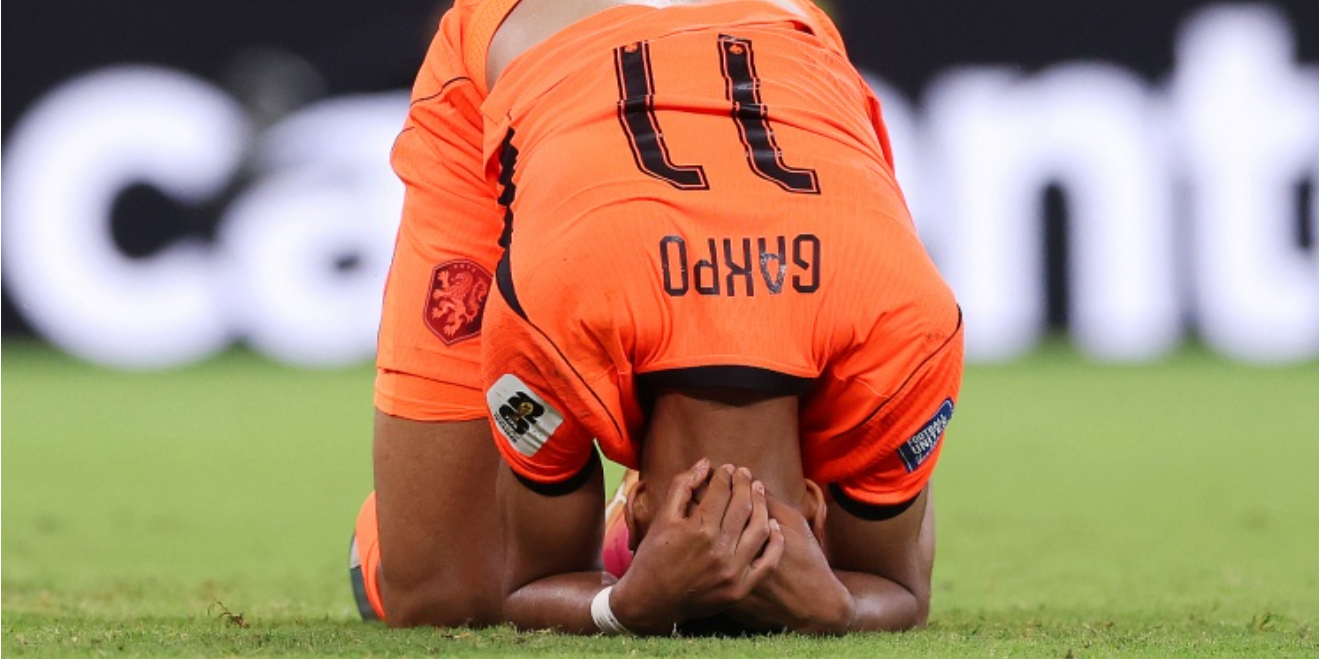 Gakpo Breaks Down in Tears After Scoring, Dedicates the Goal to His Unborn Child Who Passed Away During Pregnancy